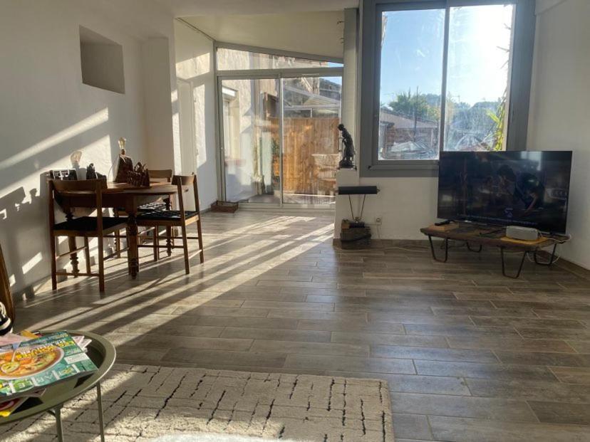Maison Plein Sud Sur Les Toits Au 2 Terrasses Montagnac  Eksteriør billede